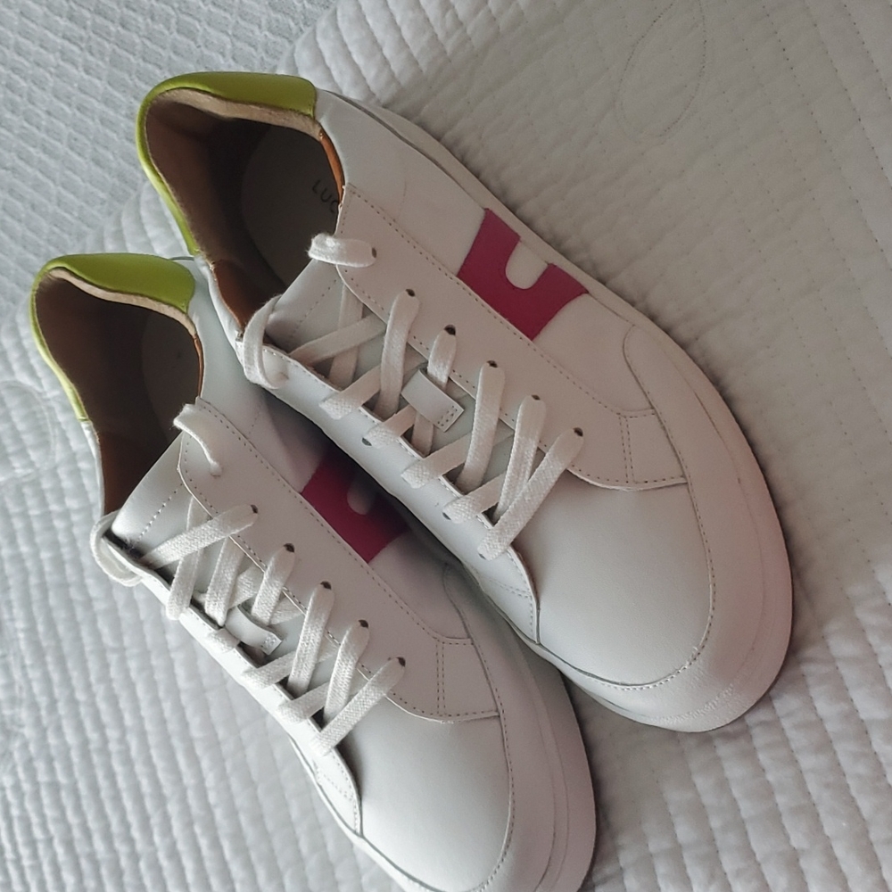 Lucy Brand shoes size 10